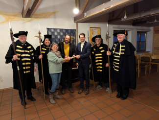 Spendenübergabe der Neujahrssänger