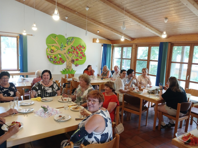 Mittagessen nach dem Gottesdienst